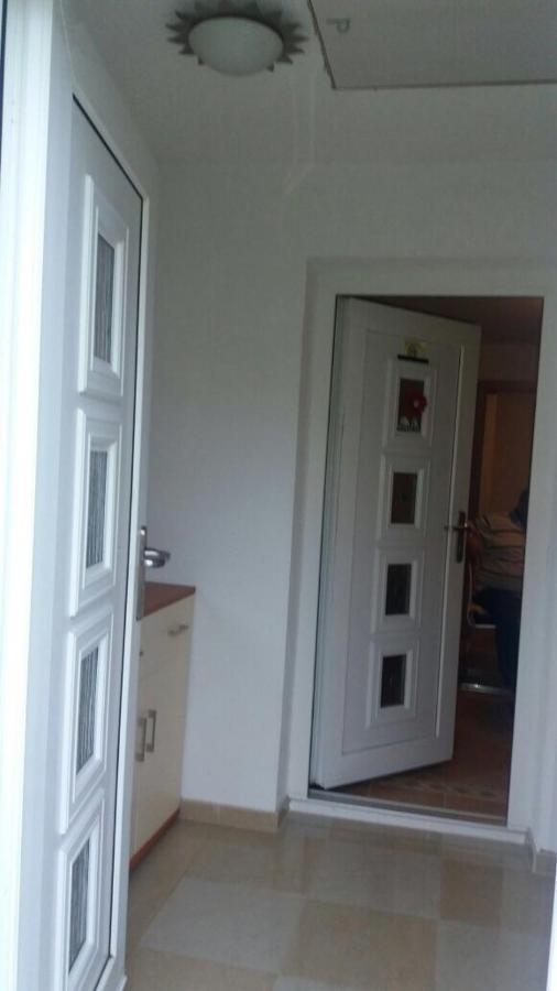 Apartament Minihaus In Zagreb Sesvete Zewnętrze zdjęcie