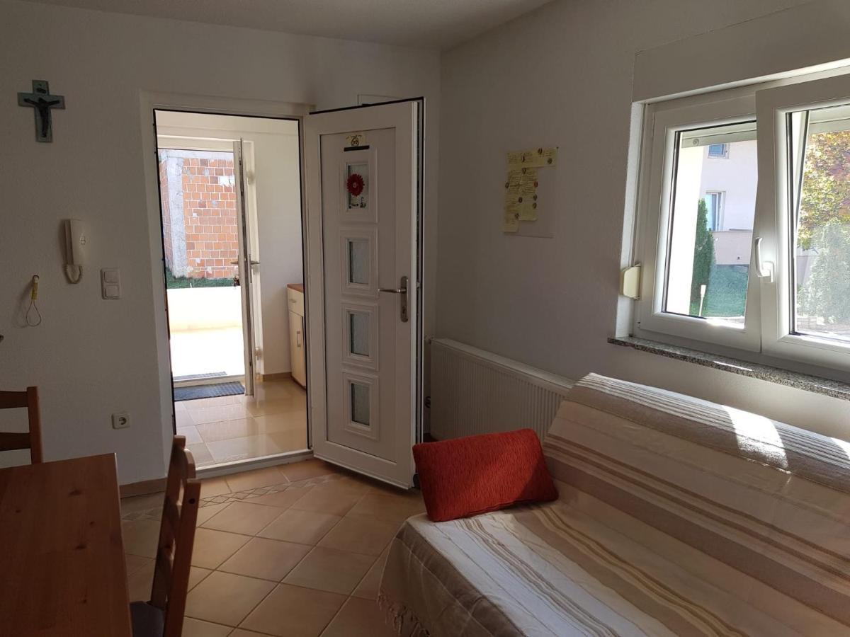 Apartament Minihaus In Zagreb Sesvete Zewnętrze zdjęcie