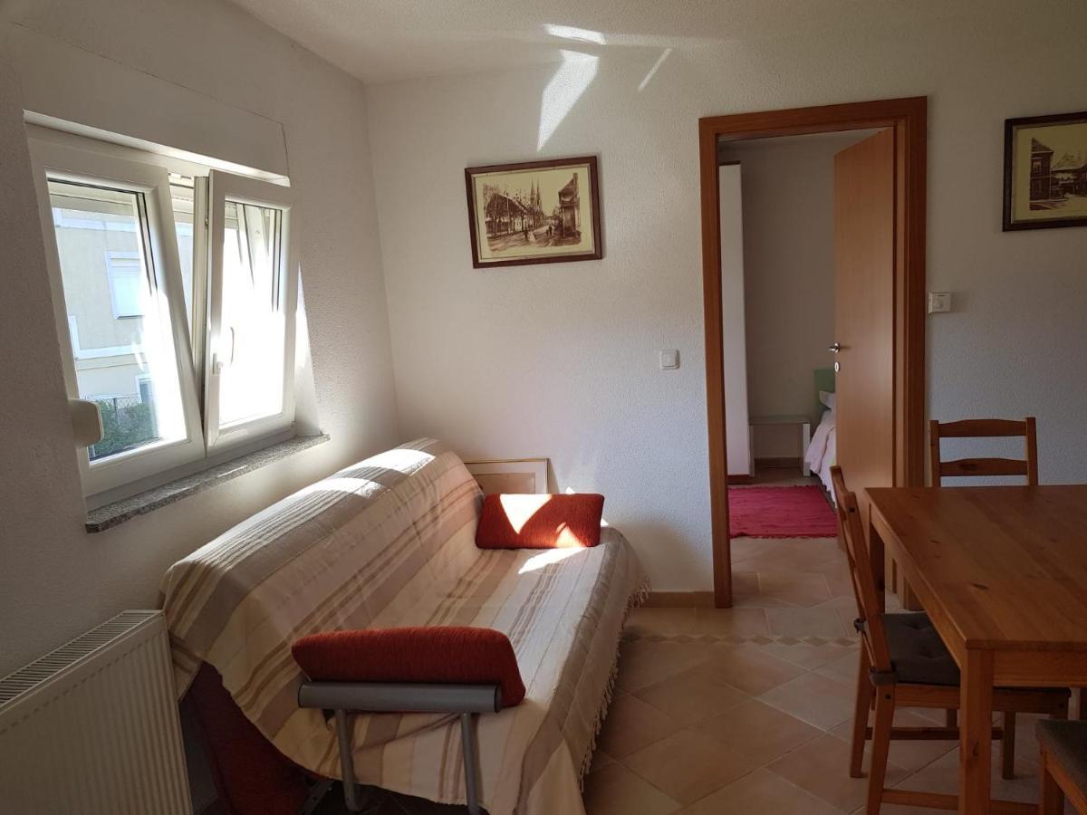 Apartament Minihaus In Zagreb Sesvete Zewnętrze zdjęcie