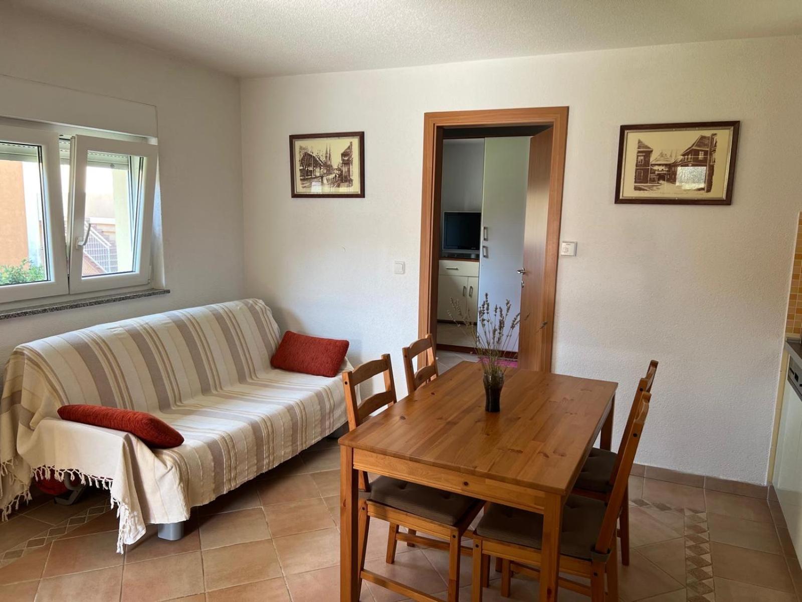 Apartament Minihaus In Zagreb Sesvete Zewnętrze zdjęcie