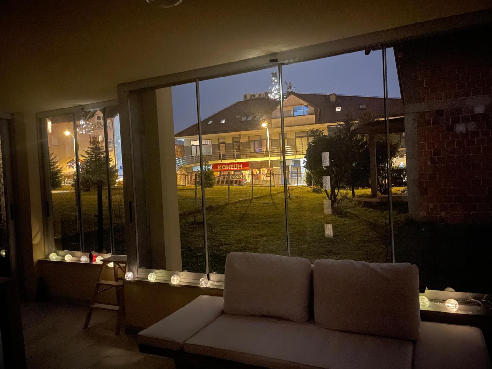 Apartament Minihaus In Zagreb Sesvete Zewnętrze zdjęcie